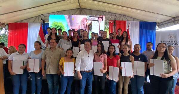 La Nación / ANR inaugura residencia universitaria en Encarnación