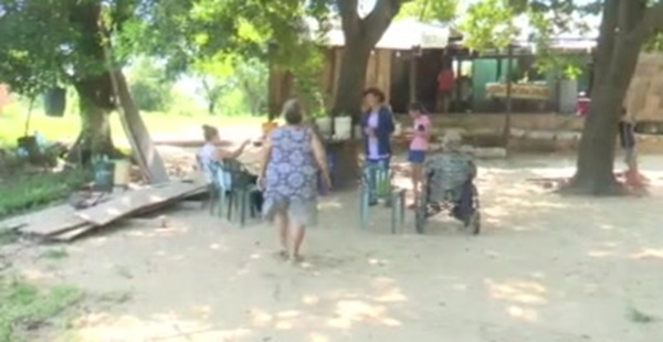 Familia en Villeta enfrenta precariedad y falta de asistencia - SNT