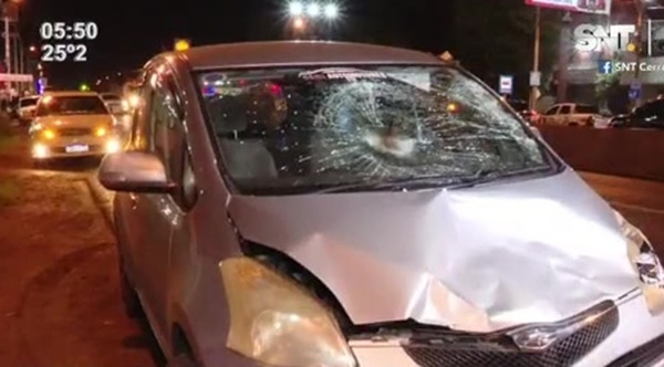 Maniobra indebida provoca accidente en Ruta PY02, Capiatá - SNT