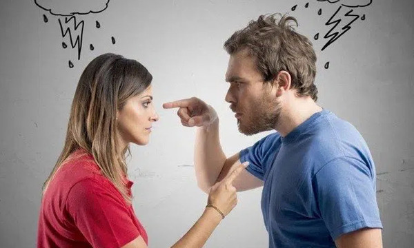Identificando Relaciones Tóxicas: 10 Señales de Peligro - OviedoPress