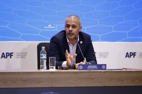 Versus / Eber Aquino habló del supuesto caso de amaño en el fútbol paraguayo
