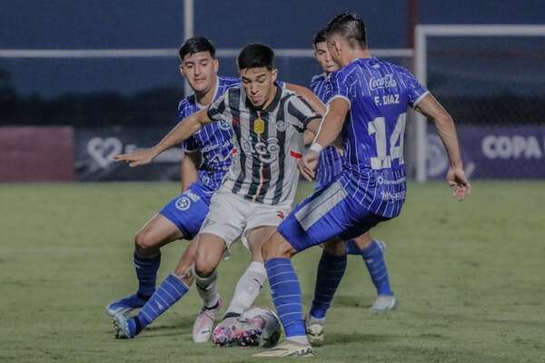 El padre de Rubén Lezcano: “Interesado en jugar en Brasil” - Libertad - ABC Color
