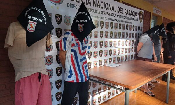 Imputan a asaltantes que captaban víctimas por aplicaciones gays