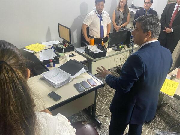 La Fiscalía allanó oficina de Estadística Judicial de Villa Hayes en caso "mafia de los pagarés"