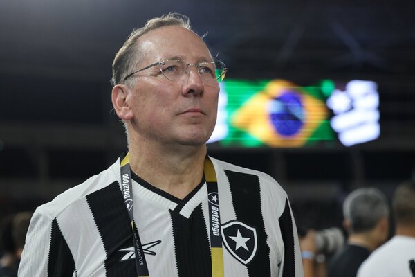 Versus / Dueño del Botafogo deberá pagar multa tras denunciar sin pruebas amaños en Brasil