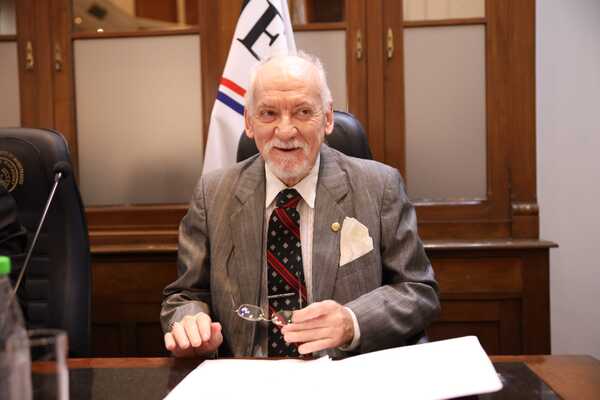 César Garay preside el Jurado de Enjuiciamiento de Magistrados - Judiciales.net