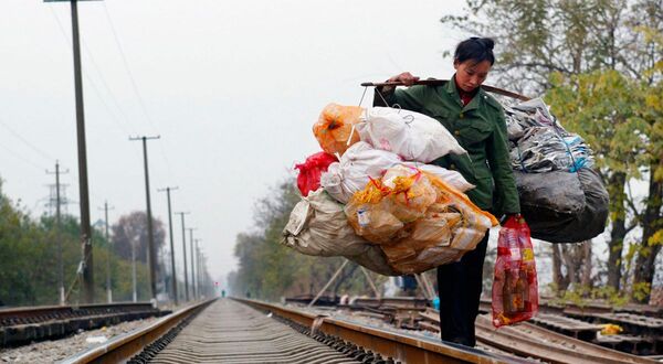 China en la encrucijada: democratización o regreso al Tercer Mundo