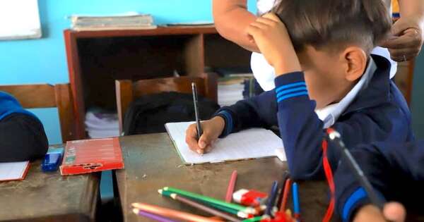 La Nación / Proyecto Letrina Cero en Escuelas, meta en 2 años