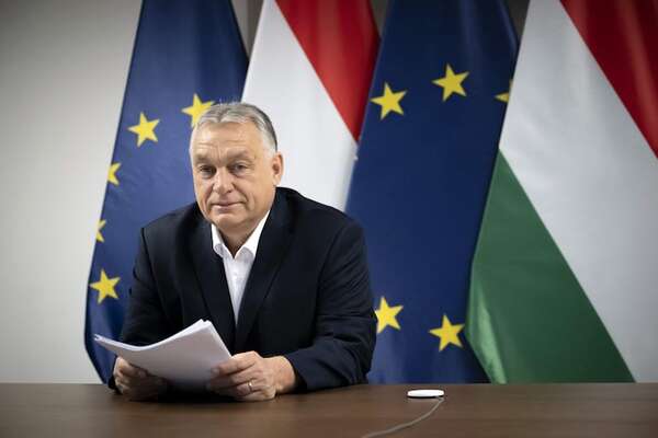 Orbán: entrada de Ucrania a la UE arruinaría la agricultura y traería delincuencia - Mundo - ABC Color