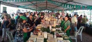 Casi 2.700 familias ofertan productos del campo en la Gran Feria de la Costanera de Asunción - .::Agencia IP::.