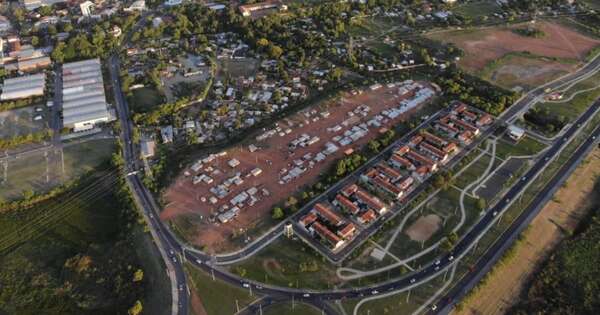 Diario HOY | Municipalidad arranca reubicación de familias afectadas por incendio en la Chacarita