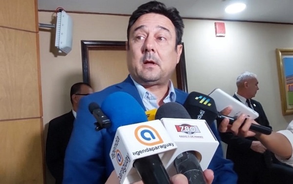 Buzarquis sobre amenaza a diputado: «Son actitudes y conductas de grupos mafiosos»