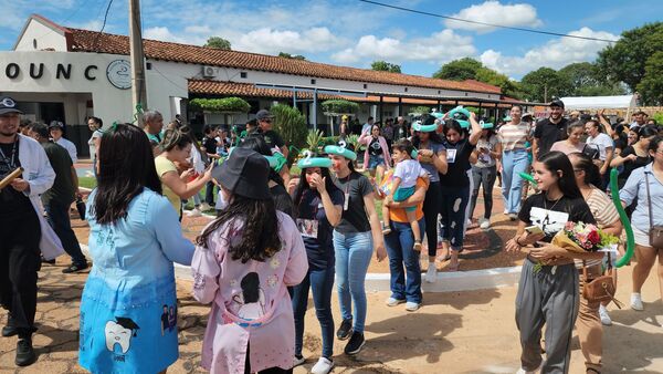 Facultad de Odontología de la UNC da la bienvenida a 30 nuevos estudiantes