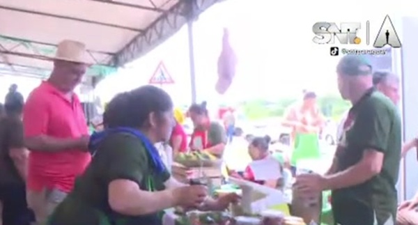 Feria de la Agricultura Familiar en la Costanera de Asunción - SNT