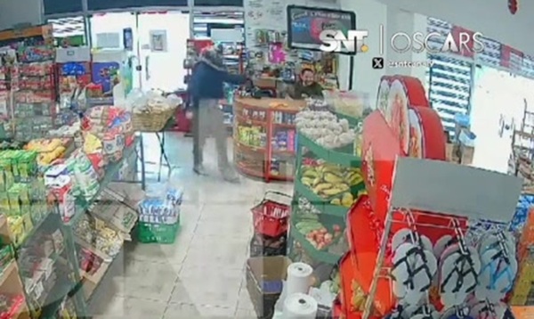 Asalto a mano armada en comercio de San Antonio - SNT