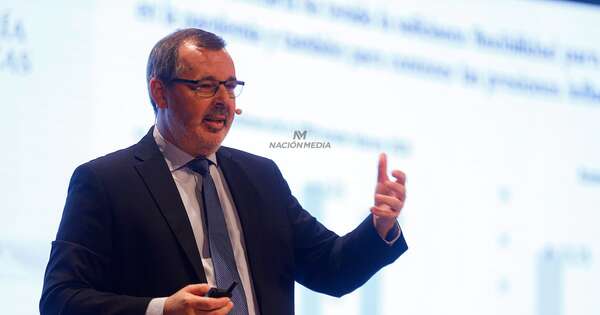 La Nación / Colocación de bonos en dólares y guaraníes refleja confianza del mercado, afirma titular del BCP