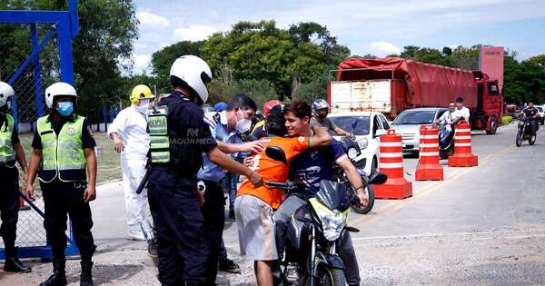 Diario HOY | Fuga de amoníaco afectó a 78 empleados, más de 30 fueron hospitalizados