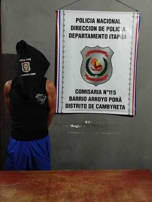 Detenido por violencia familiar al presentarse en comisaría para verificar su situación judicial