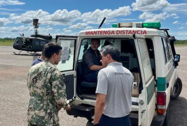 Comitiva fiscal fue atacada por enjambre de abejas - Noticiero Paraguay