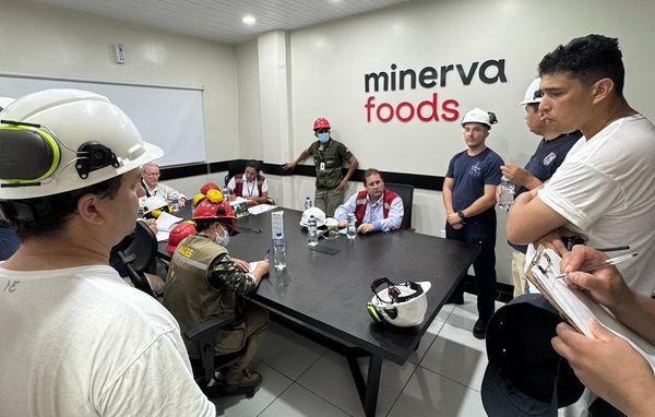 Fiscalizadores inspeccionan frigorífico tras fuga de amoniaco