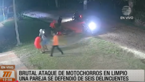 Brutal ataque de motochorros en Limpio