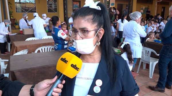 Confesión de la directora de escuela de MRA tras caso “caldo de cerdo” - Nacionales - ABC Color