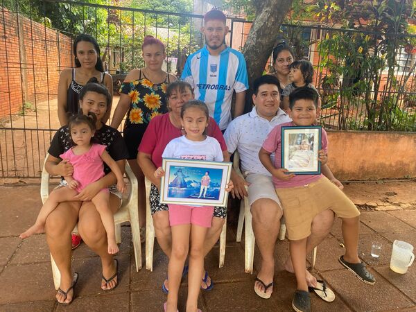 Así la familia Araujo recuerda a Luis, el joven que murió ahogado por salvar la vida de niños en la playa Mboi ka’e