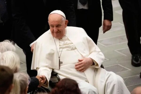 La salud del Papa empeoró de nuevo, informó el Vaticano