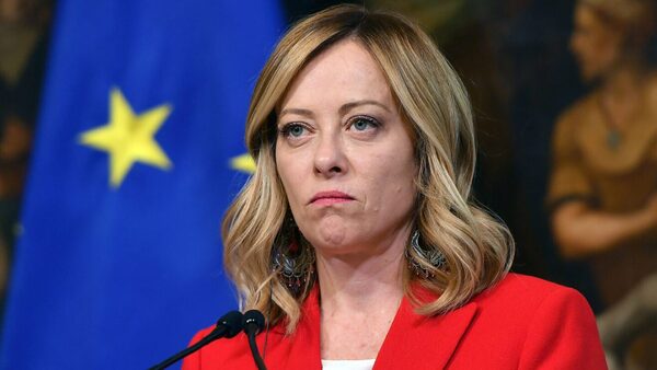 Meloni propone "cumbre inmediata" sobre Ucrania tras el choque entre Trump y Zelenski
