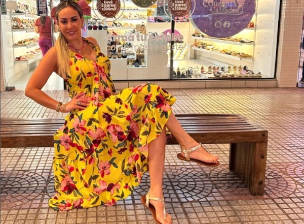 Ruth Alcaraz sigue sin pareja y se comparó con un terreno baldío