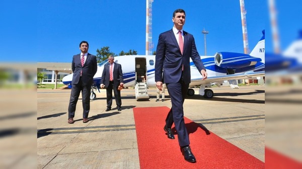 Peña supera viajes que Abdo hizo en 5 años