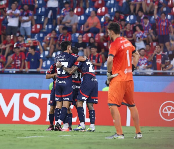 Versus / Cerro Porteño, con dos representantes en el equipo ideal de la Libertadores
