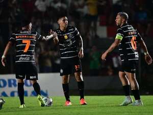 Vídeo: El tanto de Erik López para el empate 1-1 de Olimpia - Olimpia - ABC Color