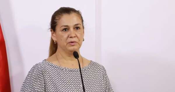 La Nación / Ministra aclara chats