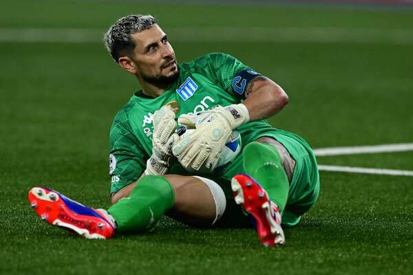 Entrará a regir la regla de los 8 segundos para los arqueros - Fútbol Internacional - ABC Color