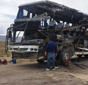 Bolivia: choque entre buses deja 37 muertos - 1000 Noticias