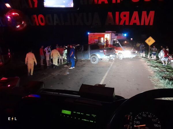 Accidente en Capitán Meza deja dos muertos