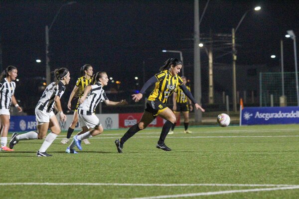 Guarani y Libertad se frenaron mutuamente al empatar sin goles - 1000 Noticias