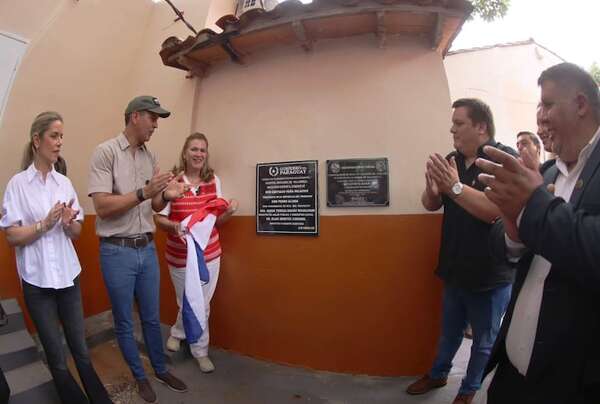 Apuntan a Barán y a gobernador de Guairá por muerte de bebé - Política - ABC Color