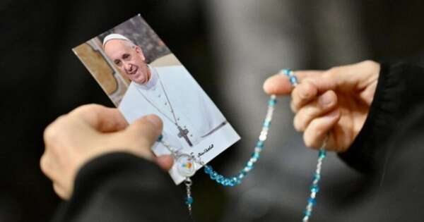 Diario HOY | El papa Francisco, ausente del Ángelus, da la “gracias” a los fieles por sus oraciones