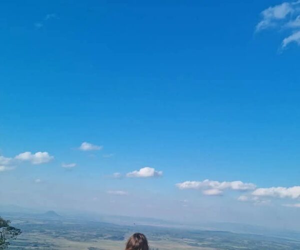 Una pareja se perdió en el Cerro Acahay y fue rescatada