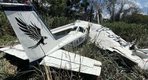 Caída de avioneta en aeropuerto de Saltos del Guairá