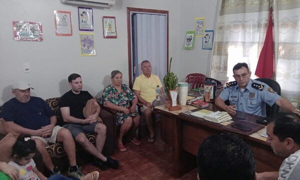 Vecinos y Policía coordinan instalación de cámaras de seguridad en Hernandarias