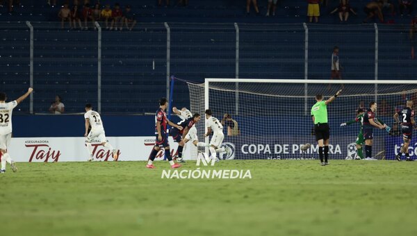 Versus / Un oportuno Guaraní castiga en el final y profundiza la crisis en Cerro