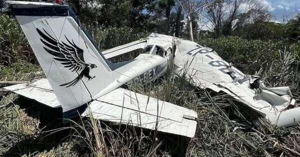 La Nación / Avioneta sufre accidente durante evento de exhibición