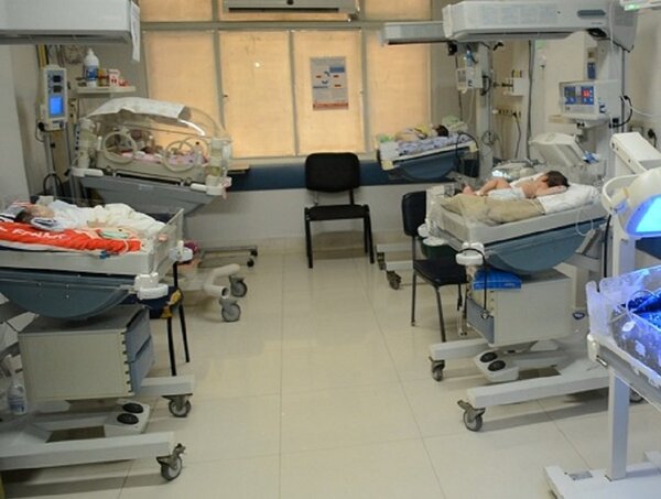 "Es una pandemia eterna" el problema en terapias intensivas neonatales · Radio Monumental 1080 AM