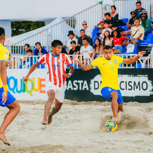 Paraguay no pudo contra Brasil y se quedó con el vicecampeonato en futbol playa - 1000 Noticias