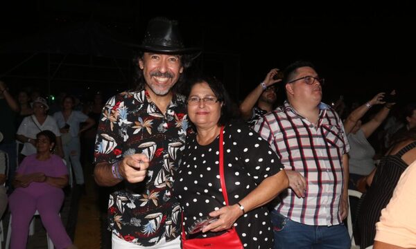 ¡Michelín causó furor en el concierto del Buki!