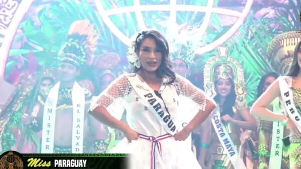 Cañean a Jazmín Mernes por usar tricolor al revés en certamen de belleza