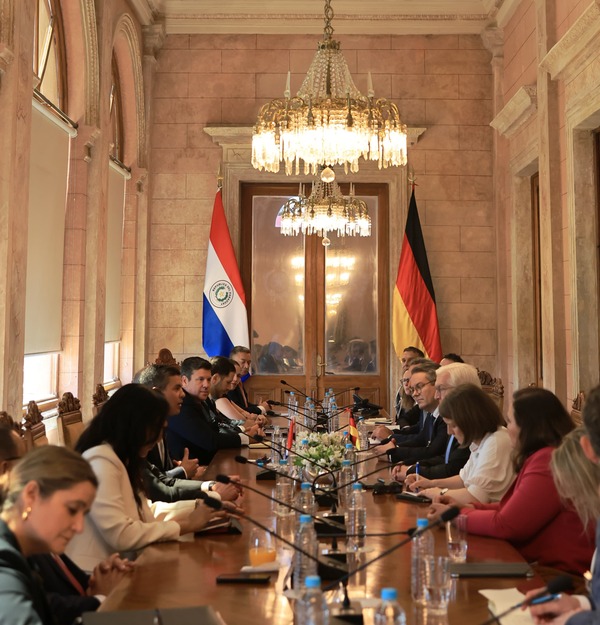 Reunión bilateral de Peña con el Presidente de Alemania - 1000 Noticias